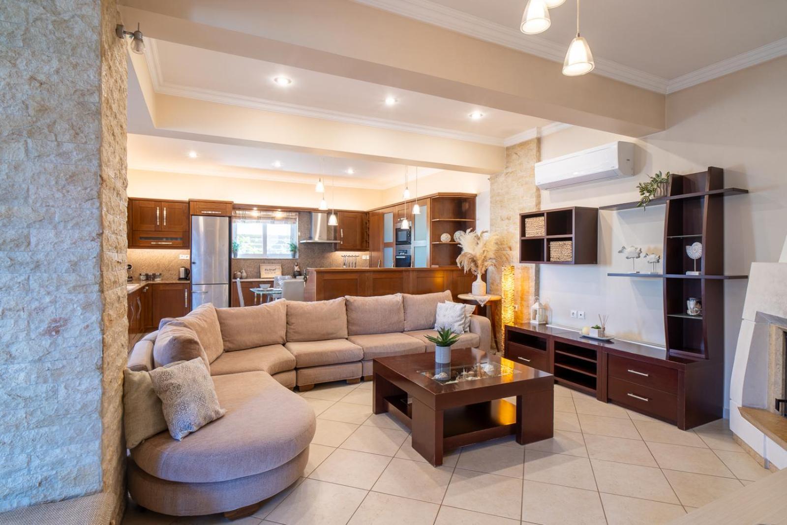 Kondarini - Stunning Sea Views, 290m From The Beach, By Zantewize
